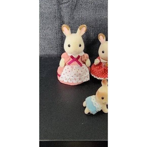 Sylvanian Calico Critters Chocolate Rabbit Family Of 8 1985 Vintage Twins Babies - Picture 2 of 7